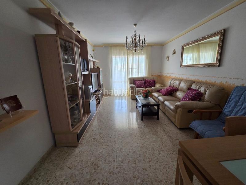 Foto 87265993-4c8c-4bf8-bc0b-c9ec9bae307c. Pis amb piscina a Viña Málaga Torre del Mar