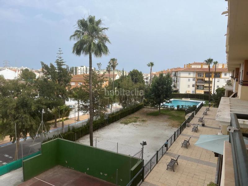 Foto 98ea9b17-8d38-467c-800e-0cca256003a1. Pis amb piscina a Viña Málaga Torre del Mar