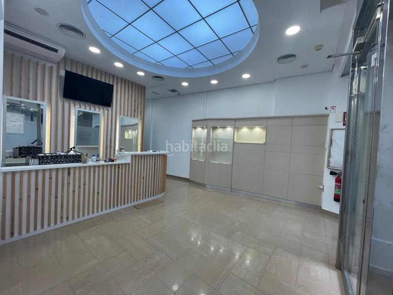 Foto c7ea3d84-6a38-4d40-aa16-6215428df9f5. Locale commerciale in Centro Torre del Mar