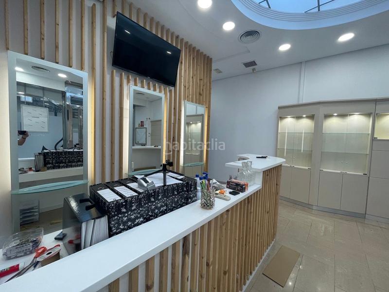 Foto f04a2f1d-4278-4147-9bb1-2b9125416f19. Locale commerciale in Centro Torre del Mar