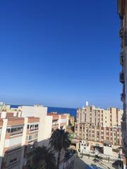 Estudi a Paseo Marítimo de Levante. Fantástico estudio reformado a pocos metros de la playa
