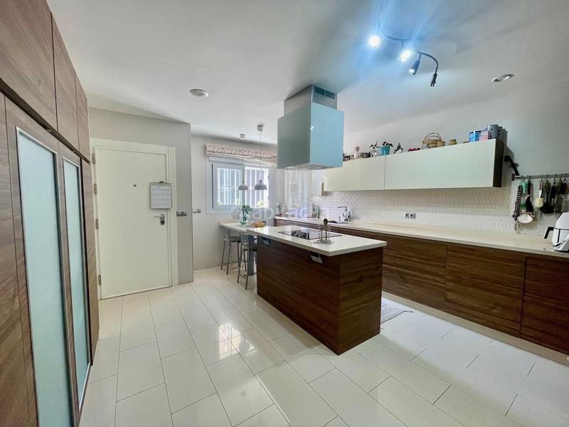 Foto ff3c939c-8740-4a11-9d70-968f4a01c43c. Casa con riscaldamento parcheggio in Centro Torre del Mar