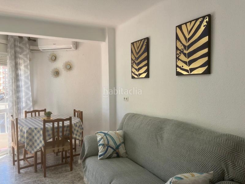 Foto 03afce81-5c5d-4be8-9594-b2965fef3a1c. Pis a Paseo Marítimo de Levante Torre del Mar