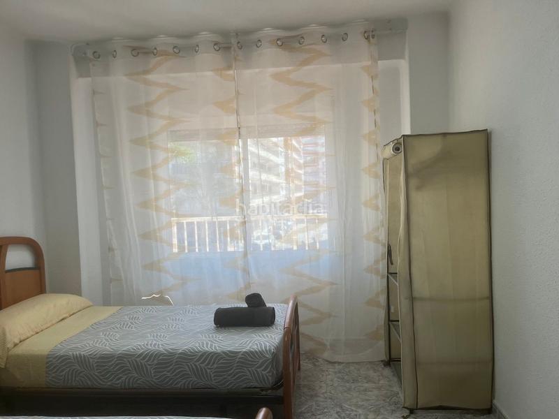 Foto 39a611ee-59a4-49bf-9934-46ff8a6dfab2. Pis a Paseo Marítimo de Levante Torre del Mar