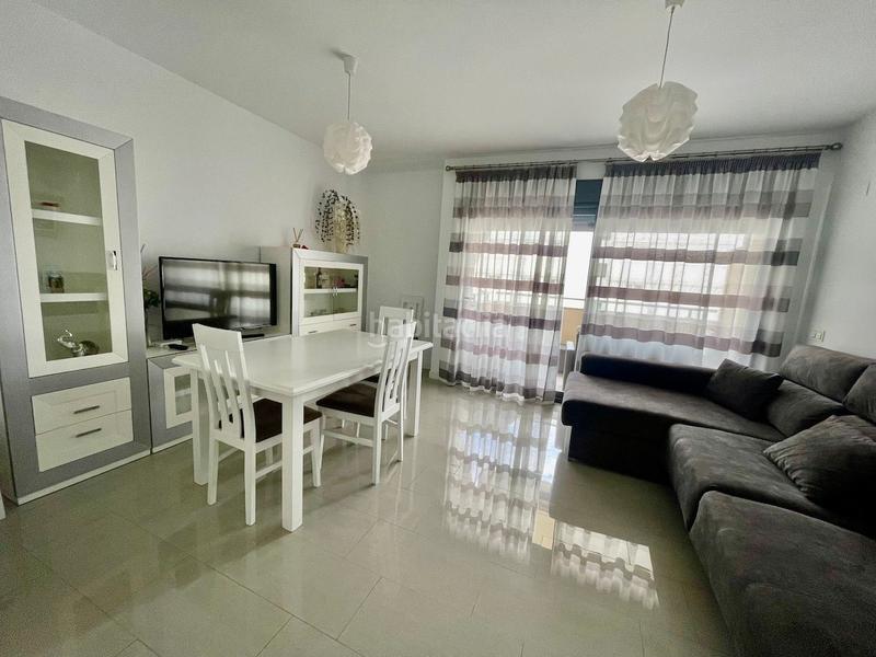 Foto c38f5c80-b535-4df3-bab3-81b4b3b8ddbc. Appartamento con piscina in Poniente-Faro Torre del Mar