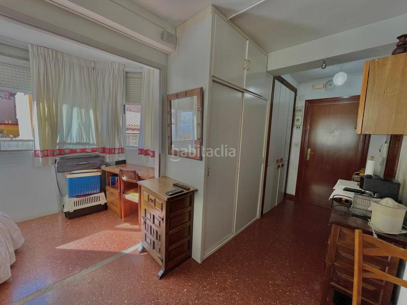 Foto 1b4759cf-bf34-46e2-bd6d-d938a61081d9. Estudi amb calefacció piscina a Centro Torre del Mar