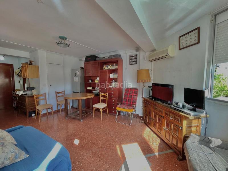 Foto 9f89bea3-6bbe-4a22-89a5-ad8b240be310. Estudi amb calefacció piscina a Centro Torre del Mar