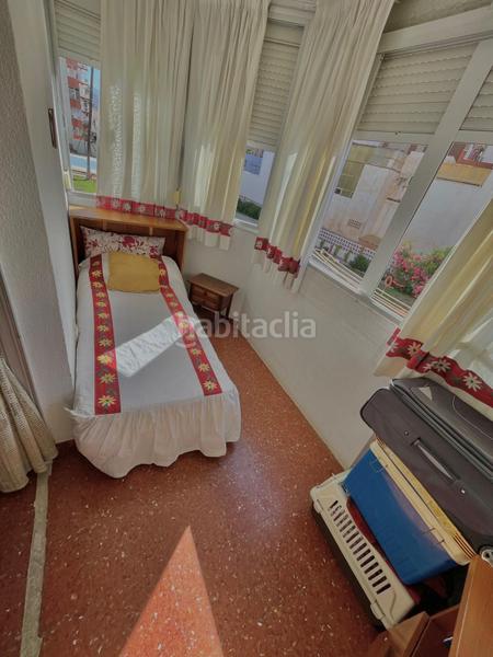 Foto e4c8a6cb-572a-4c1b-aad2-c66f4b9b3d6a. Estudi amb calefacció piscina a Centro Torre del Mar