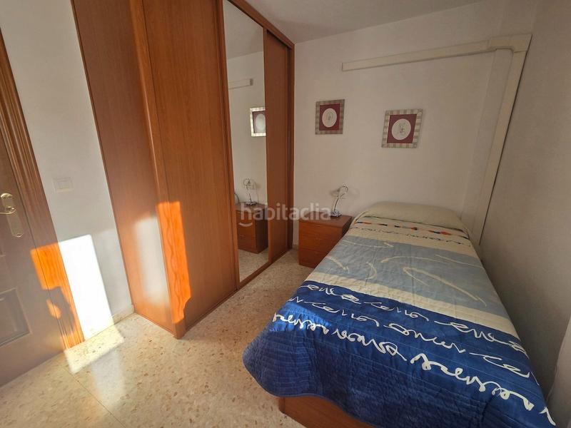 Foto cea7cde1-ffeb-4253-9da1-fe32fec36ba7. Pis amb calefacció piscina a Viña Málaga Torre del Mar
