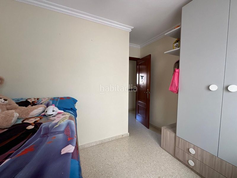 Foto b41943f5-8c31-4463-9f7a-36c1fc2cf149. Flat in molino velasco in Hispanidad - Vivar Téllez Vélez - Málaga