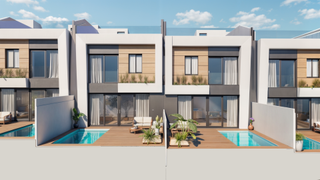 Casa adossada a Caleta de Velez. Fantásticas casas en baviera golf