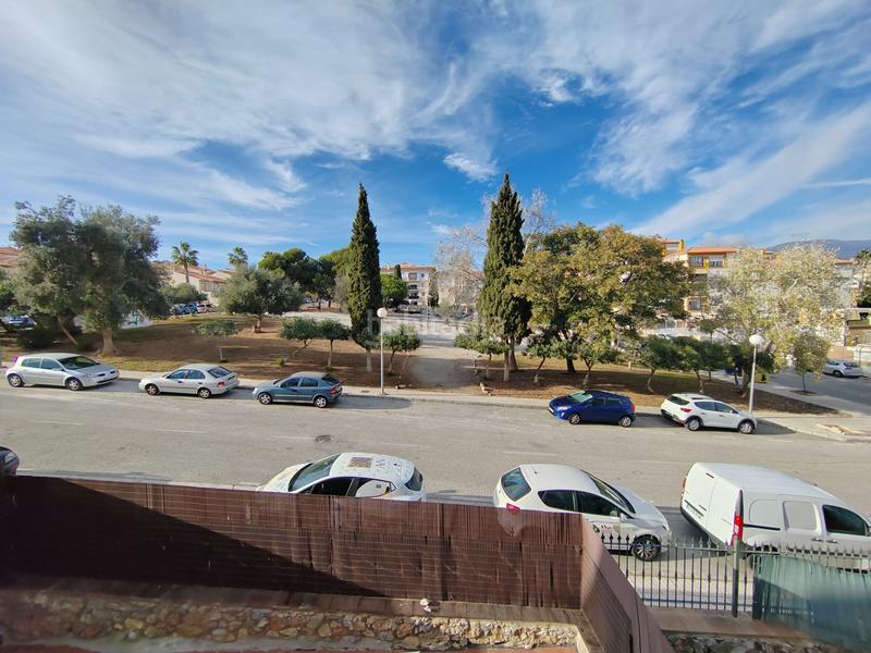 Foto 4f8f34a7-38bc-489e-a42a-24efdf192bb5. Piso  en urbanización privada en Viña Málaga Torre del Mar