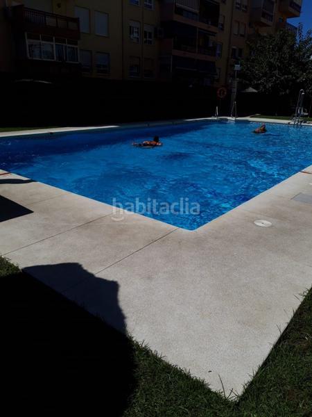 Foto 5a3b0fb0-31d6-4042-84d9-ecf1693cb511. Appartement avec piscine dans Hispanidad - Vivar Téllez Vélez - Málaga