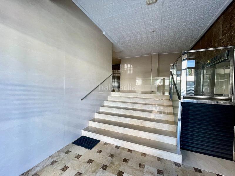 Foto 7adb83be-2a45-4ecd-afeb-28351731365d. Appartamento con piscina in Poniente-Faro Torre del Mar