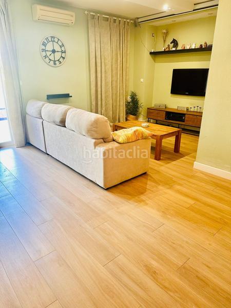 Foto 3a03f87a-99bc-4e44-8a24-bf058b2837e7. Maison dans villa de madrid dans Camino Viejo de Málaga Vélez - Málaga