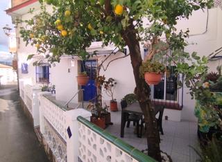 Rent Flat in Benamocarra