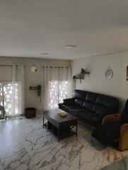 Miete Etagenwohnung in Mezquitilla