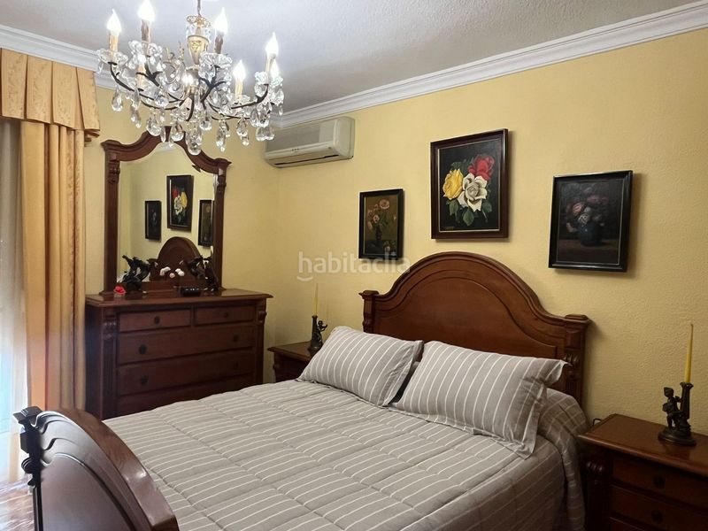 Foto d145ea52-4808-4a8b-8d9f-957641eb6330. Pis amb calefacció piscina a Poniente-Faro Torre del Mar