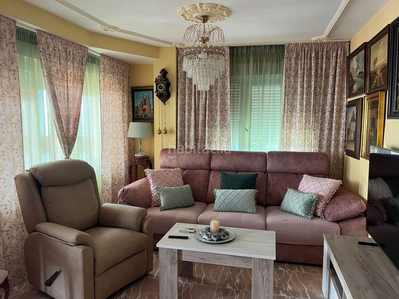 Foto d5e4dbb1-f2de-4ec8-8e3b-df5a925c0538. Pis amb calefacció piscina a Poniente-Faro Torre del Mar