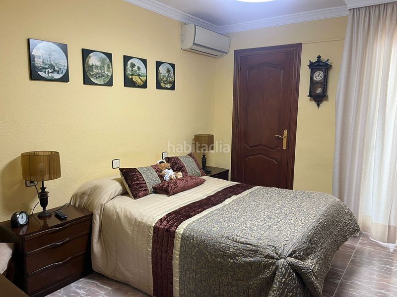 Foto e0376b56-730b-44b0-9067-f725ffb3a25b. Pis amb calefacció piscina a Poniente-Faro Torre del Mar