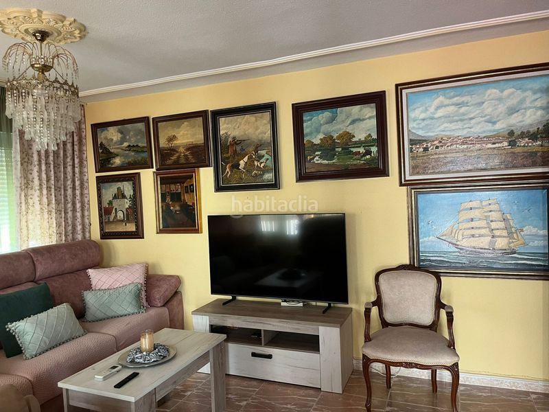 Foto f5cb4e02-e825-4801-b1e4-7f0eb3a10acf. Pis amb calefacció piscina a Poniente-Faro Torre del Mar