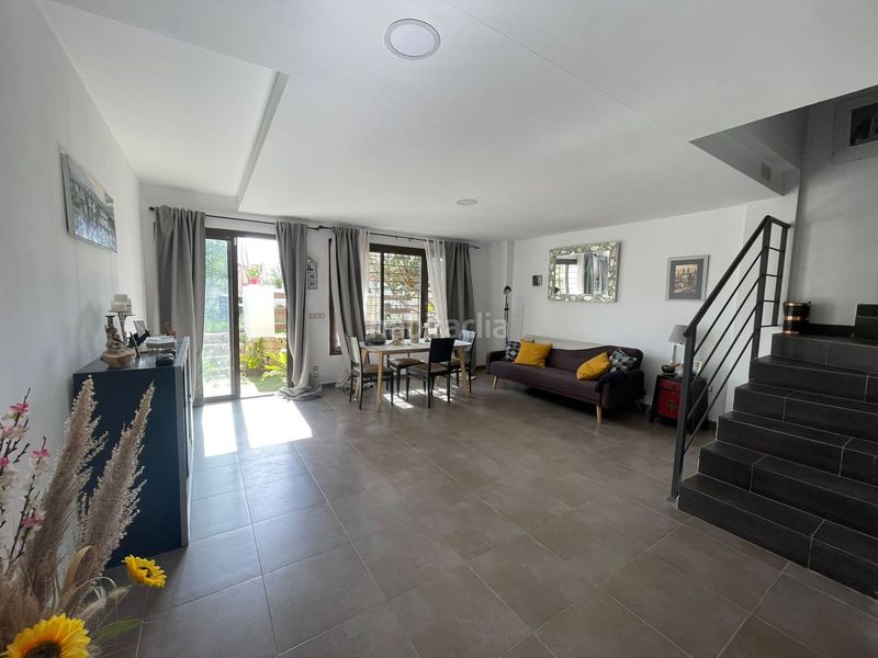 Foto cd32c9cd-729f-44e0-9e9f-e85b394ec95e. Casa amb calefacció piscina a Almayate Bajo