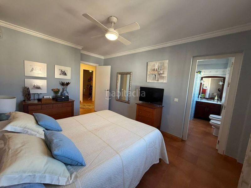 Foto 48ce0151-4010-4b7f-a300-9c7e1ad8c723. Casa amb calefacció a Viña Málaga Torre del Mar