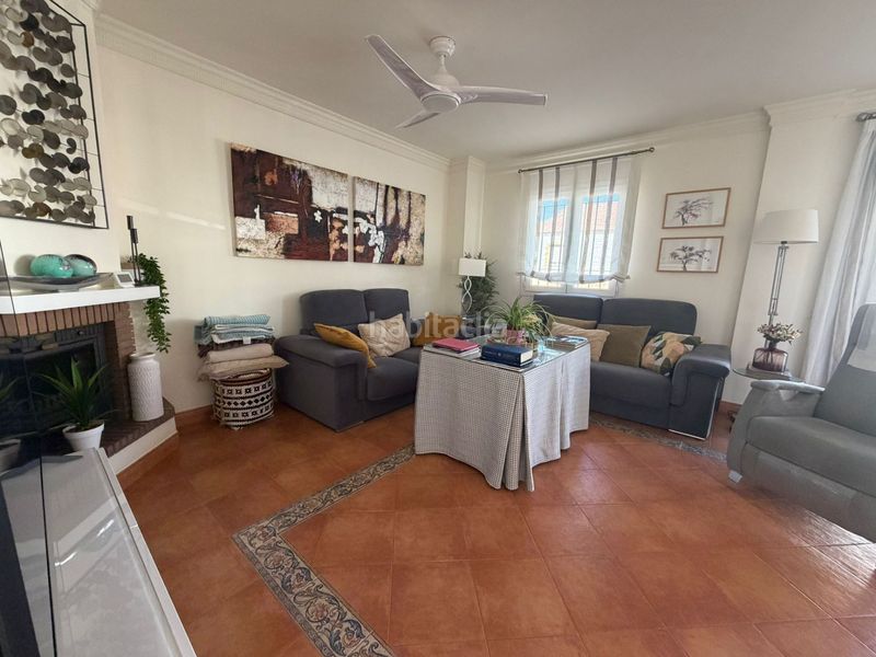 Foto 68e79dd9-3c2f-46c8-993e-e0b25b3a35ce. Casa amb calefacció a Viña Málaga Torre del Mar