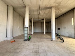 Rent Industrial building in Romeral