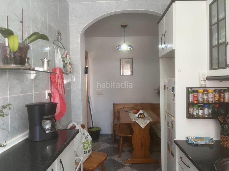 Foto 3735e746-25fe-497d-90c2-1b963f4581ed. Pis amb calefacció piscina a Paseo Marítimo de Levante Torre del Mar
