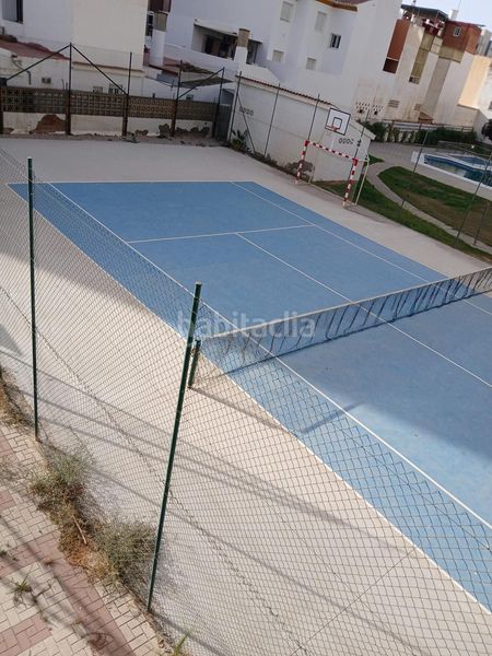 Foto a47cd6cf-a2ad-4dfd-96bd-c1d2f9cbf70c. Pis amb calefacció piscina a Paseo Marítimo de Levante Torre del Mar