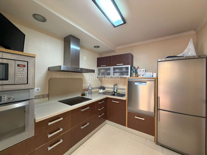 Foto 4d1402d9-ce59-402b-bf87-573150af936f. Piso fantástico piso en residencial privado en Camino Viejo de Málaga Vélez - Málaga