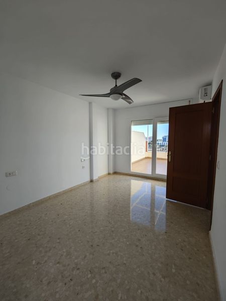 Foto 73a1a0ed-2a42-4442-8885-d64e11aeed88. Dúplex a Poniente-Faro Torre del Mar