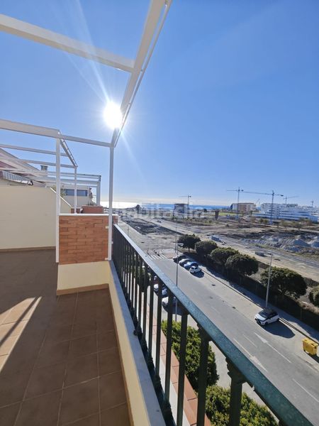Foto f205b2ab-804f-490a-8f66-a9082de38ddb. Dúplex a Poniente-Faro Torre del Mar