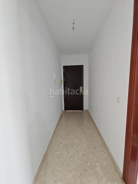 Foto fb9219f3-34d2-4d7f-8aed-be1c884435e0. Dúplex a Poniente-Faro Torre del Mar