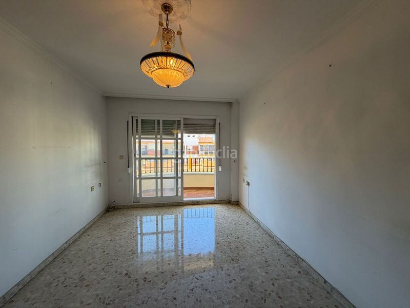 Foto 39570bd5-e400-41b4-9bb9-8f8b99e6667b. Pis a Poniente-Faro Torre del Mar