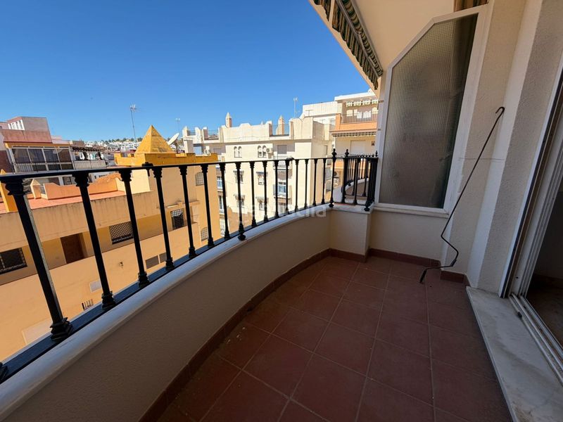 Foto 5be01956-a51b-47ff-8789-48c245987d4a. Pis a Poniente-Faro Torre del Mar