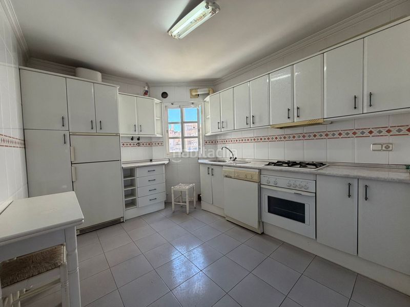 Foto 5f25dfb3-265c-4f34-8c96-2958b95fe4ca. Pis a Poniente-Faro Torre del Mar