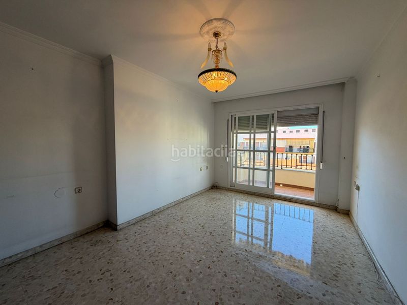 Foto ba047db6-0e98-4588-89c5-be3904dd22ef. Pis a Poniente-Faro Torre del Mar