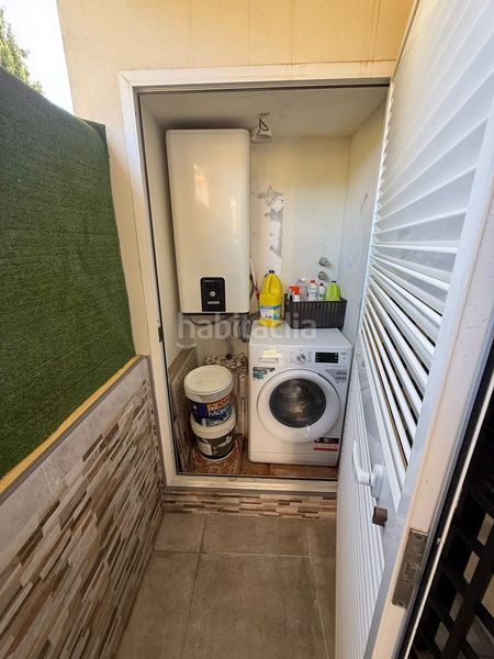 Foto 13832da3-c03e-4561-aa65-1ecc77a22e7d. Àtic amb calefacció piscina a Caleta de Velez