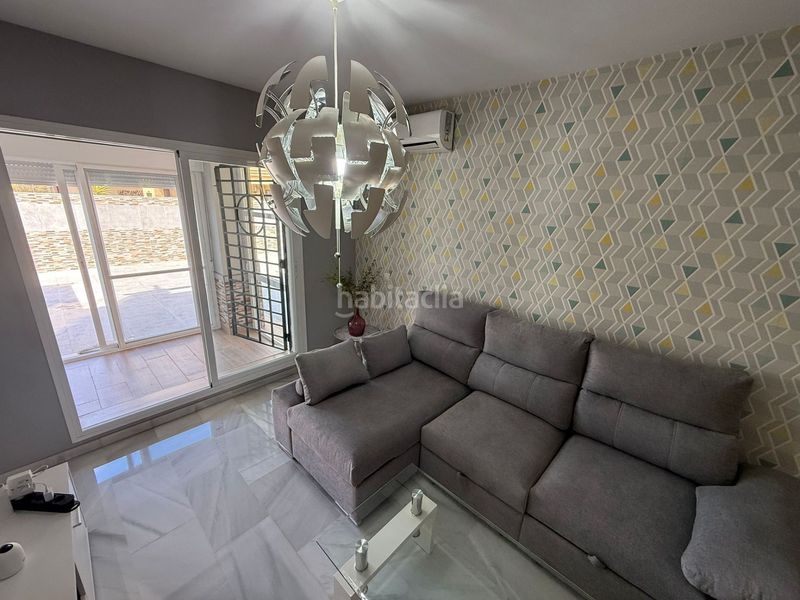 Foto 3a9e27ca-3ddd-4d97-a9b8-e3f1c404e69f. Àtic amb calefacció piscina a Caleta de Velez