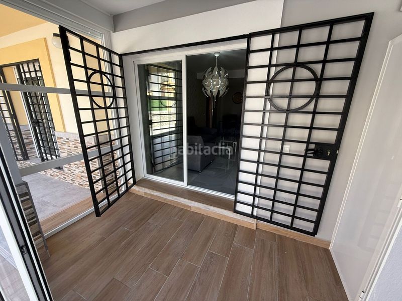 Foto 84fb97ed-9eda-44b7-a1c2-52ef8f741b2c. Àtic amb calefacció piscina a Caleta de Velez