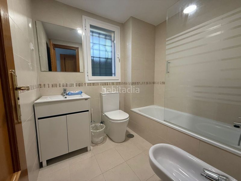 Foto a2774790-2bf0-48e6-aac1-d6f059feba2d. Àtic amb calefacció piscina a Caleta de Velez