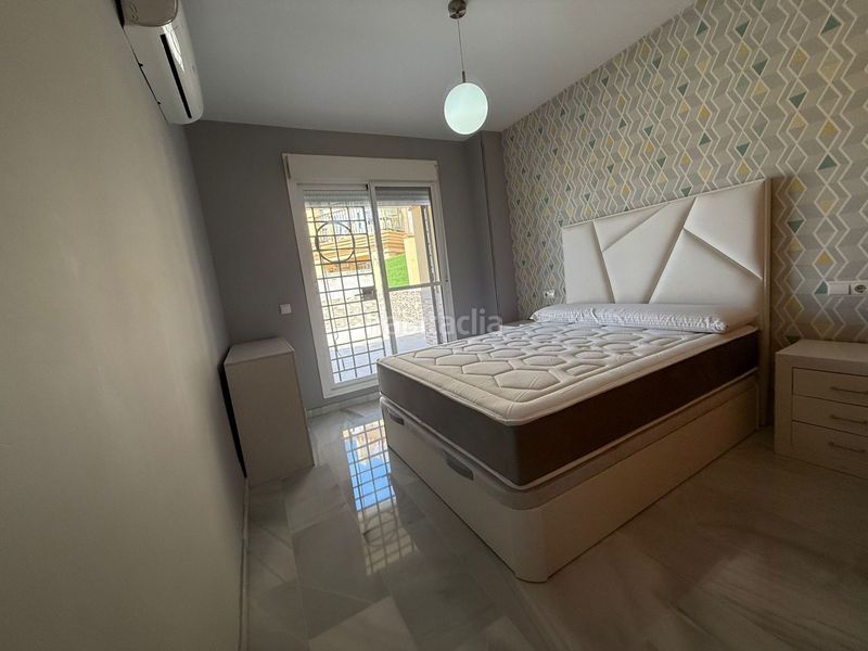 Foto ddfebb7e-8c28-4307-ac76-b9776ba15f33. Àtic amb calefacció piscina a Caleta de Velez