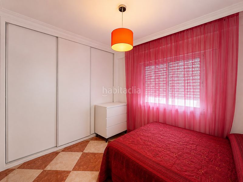 Foto cbbe8566-4867-4de3-ad79-e2980c626c59. Pis a Centro Torre del Mar