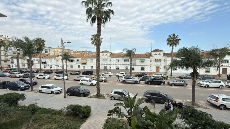 Foto 800fef84-a6bd-4b7b-b288-bd4132b576e1. Pis amb piscina a Hispanidad - Vivar Téllez Vélez - Málaga