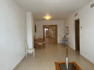 Flat in Alcaucín. Piso en residencial privado