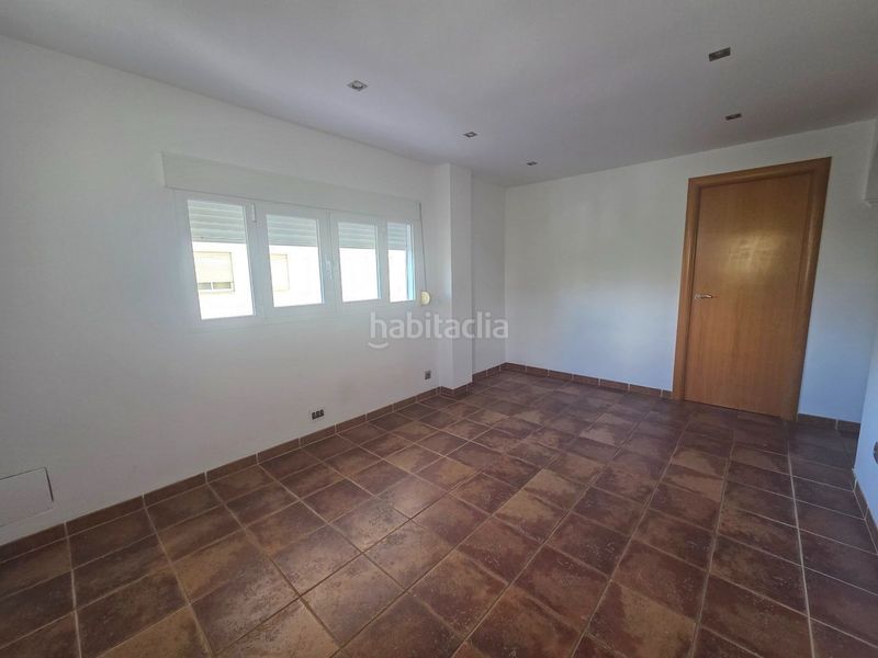 Foto d20f7a2b-c1dd-40ee-bd76-17cdc8d3295f. Pis a Poniente-Faro Torre del Mar