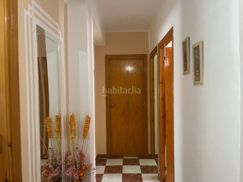 Foto a001a1da-ee64-43ff-8716-2098d6775253. Pis a Poniente-Faro Torre del Mar