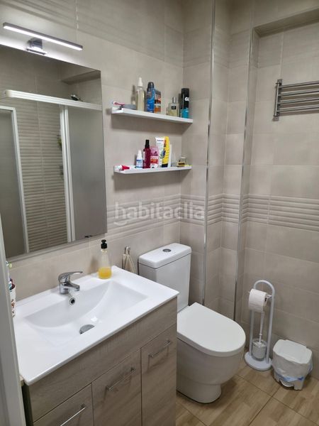 Foto f7fc49e4-e9e2-4357-96aa-98649c7d3459. Pis amb piscina a Poniente-Faro Torre del Mar